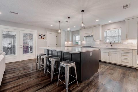 Tiny photo for 963 Del Norte Street, Houston, TX 77018 (MLS # 18328821)