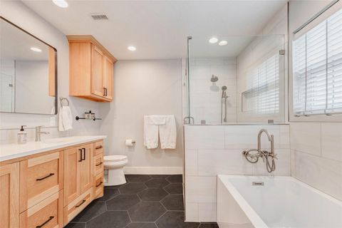 Tiny photo for 963 Del Norte Street, Houston, TX 77018 (MLS # 18328821)