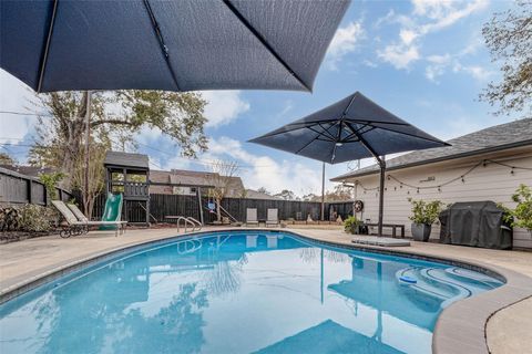 Tiny photo for 963 Del Norte Street, Houston, TX 77018 (MLS # 18328821)