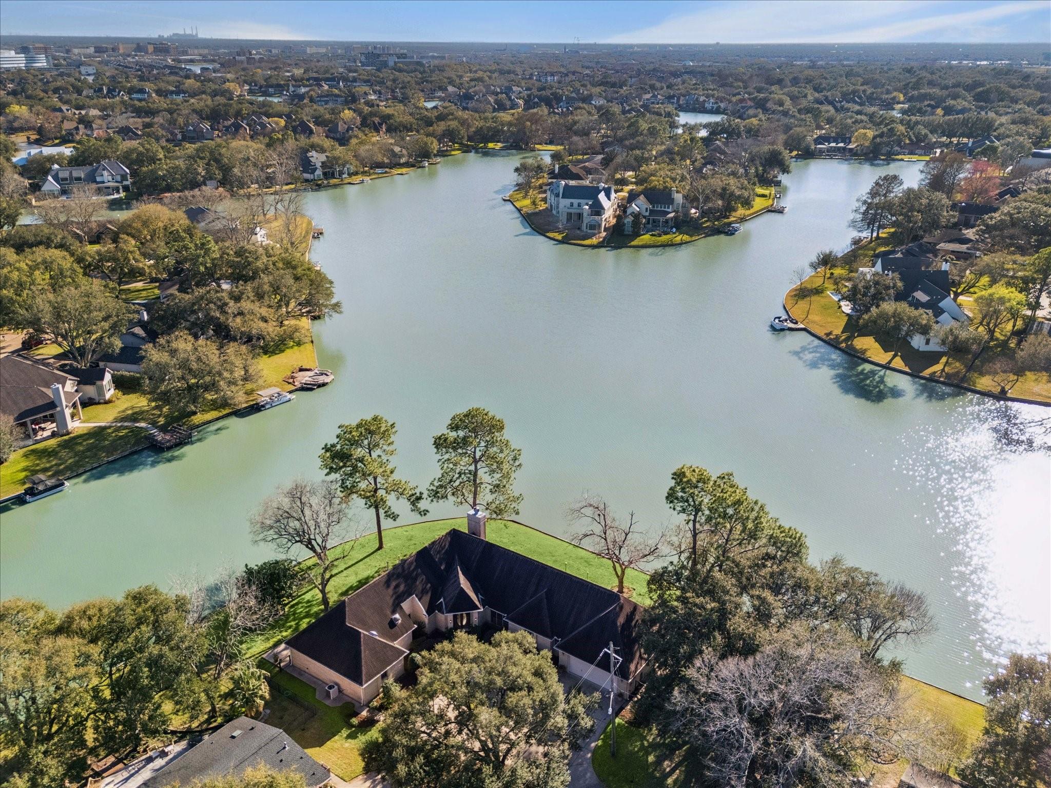 802 San Marino Street