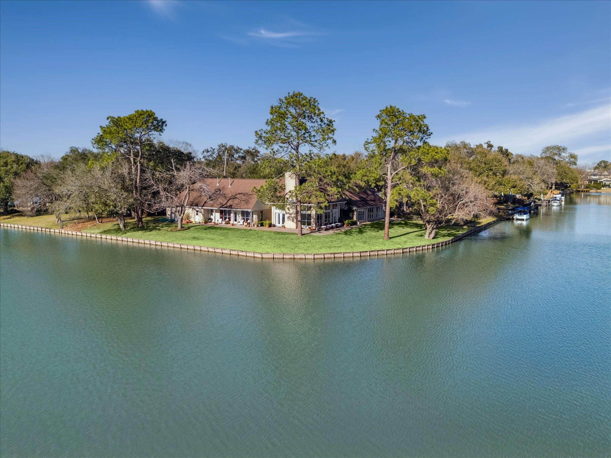 802 San Marino Street