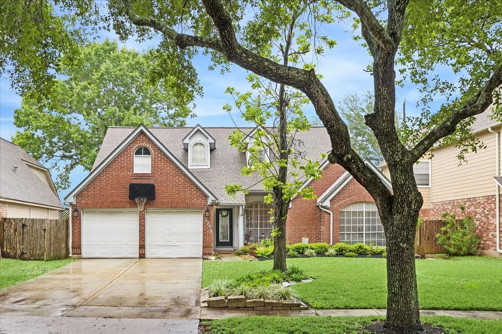 Photo of 2906 Double Lake Drive, Missouri City, TX 77459 (MLS # 44824378)