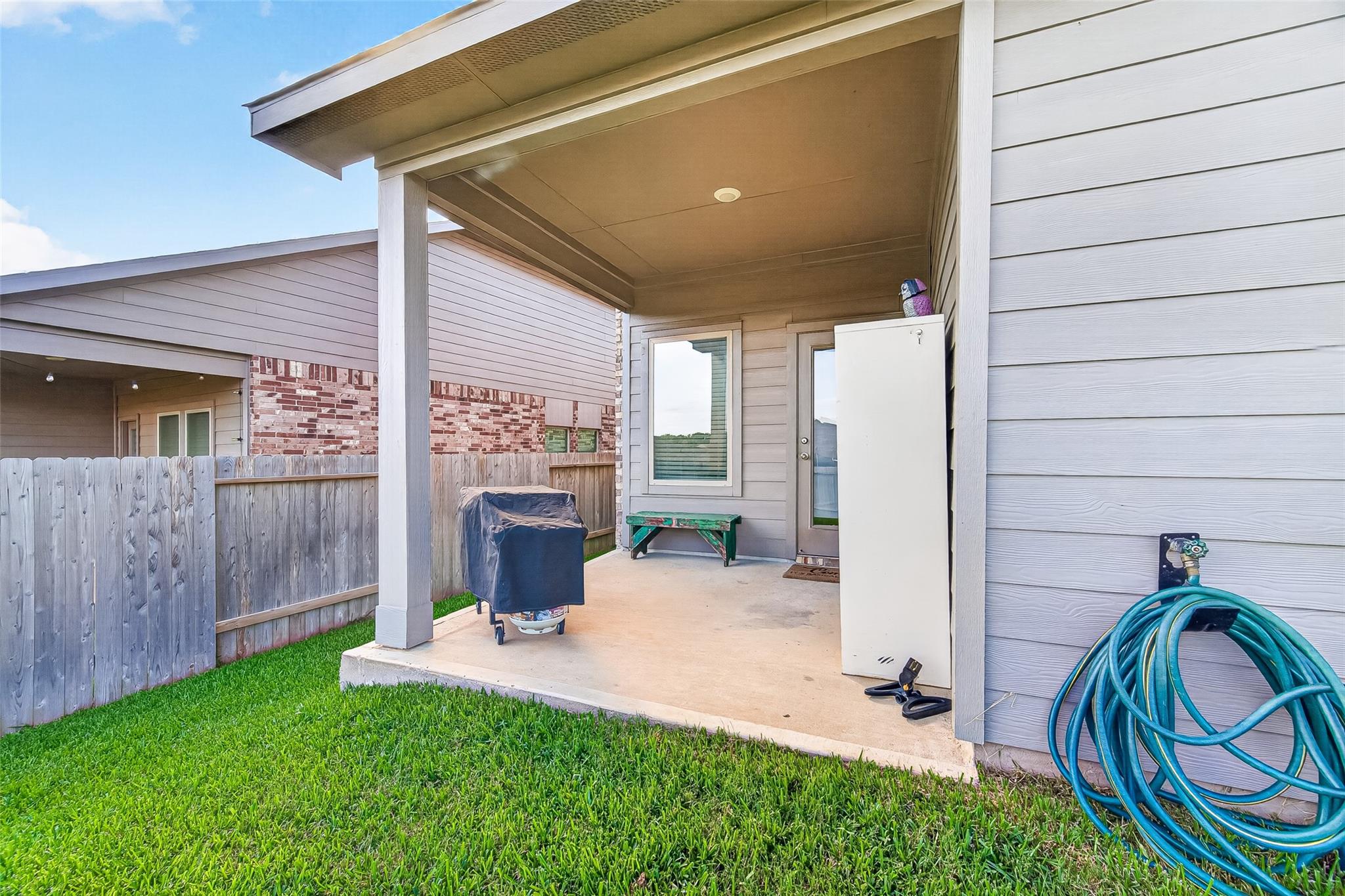 14927 Prickly Pear Cove