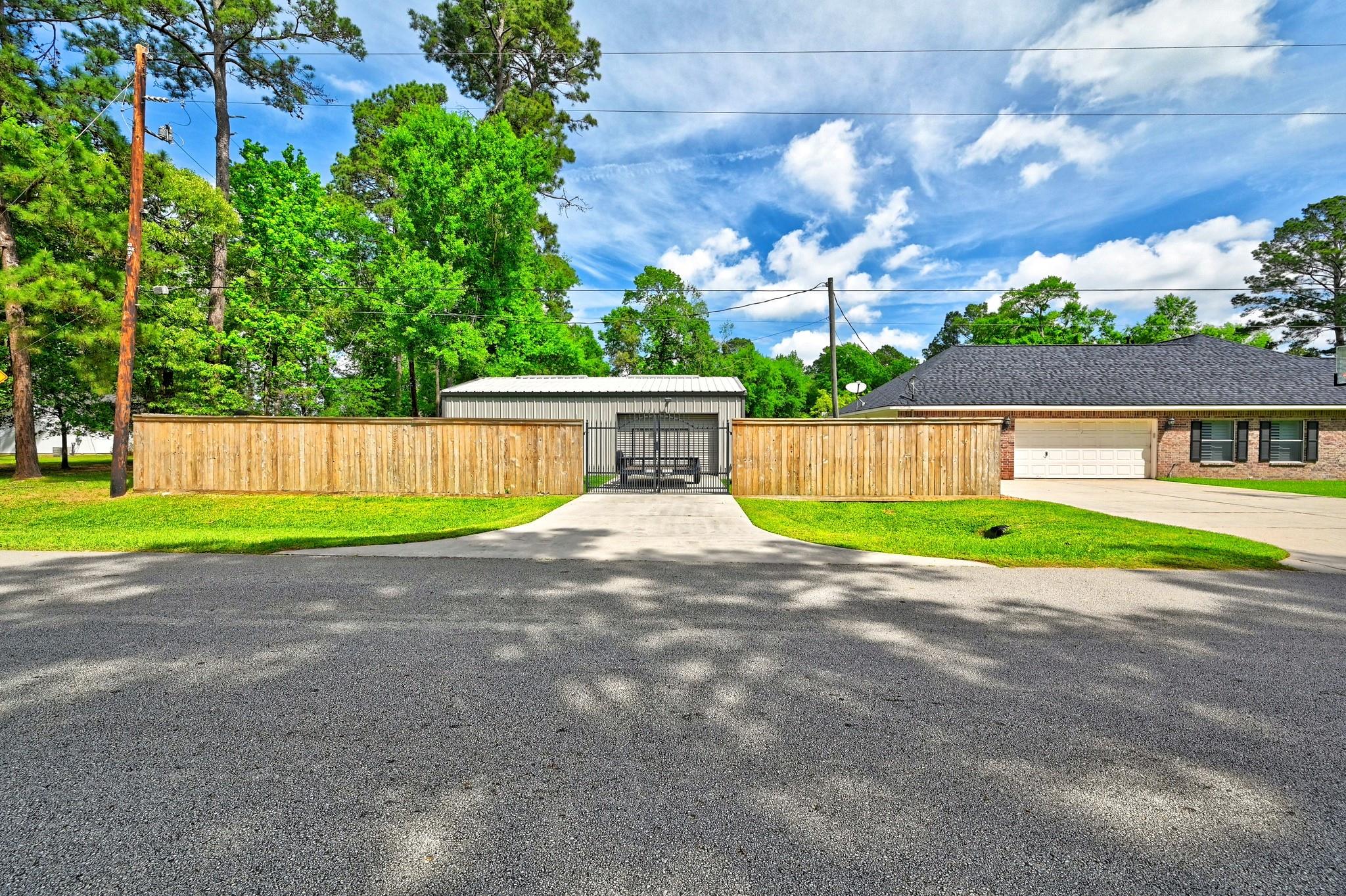 803 Weeping Willow Way