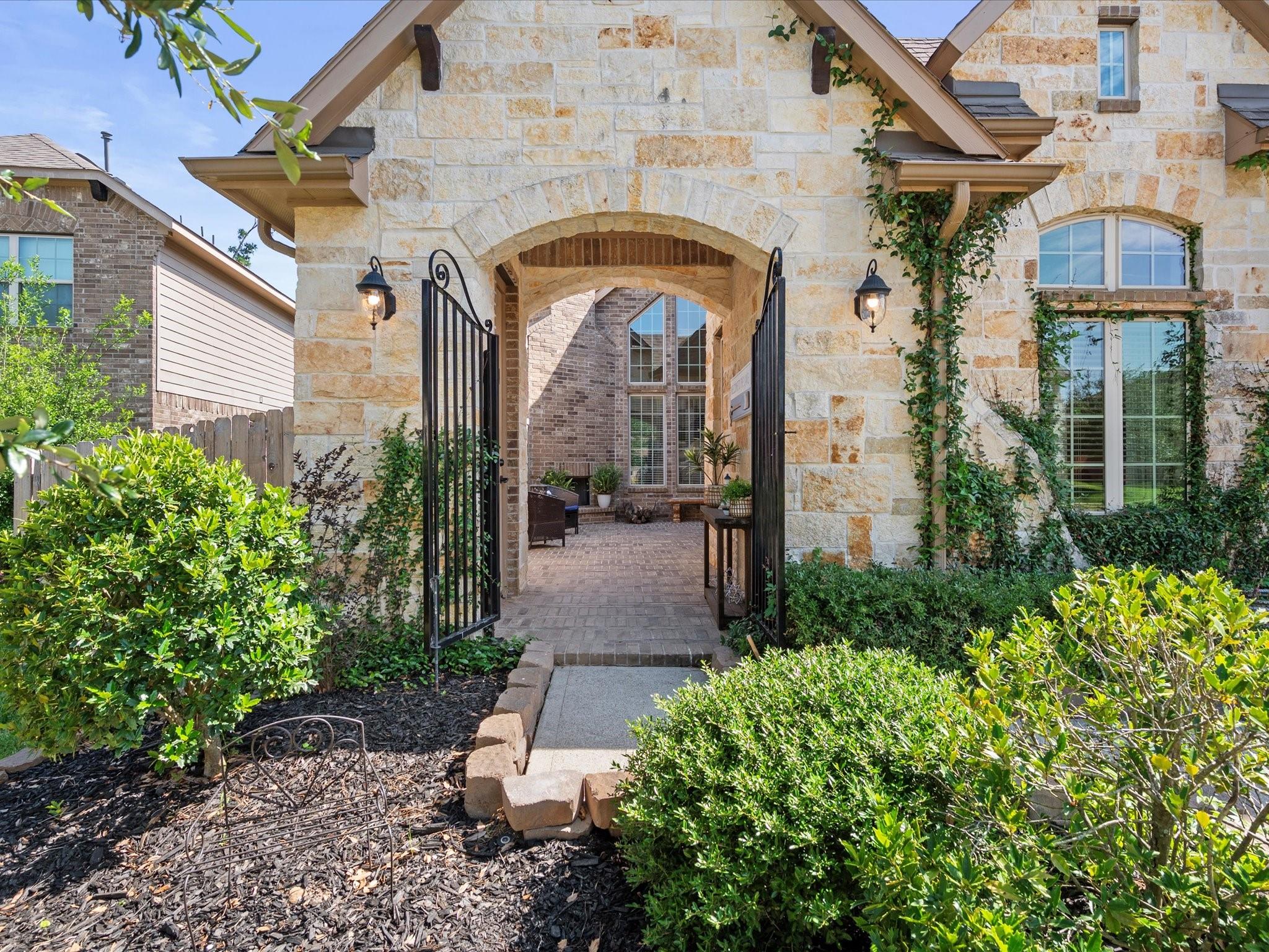 8322 Sands Bank Lane