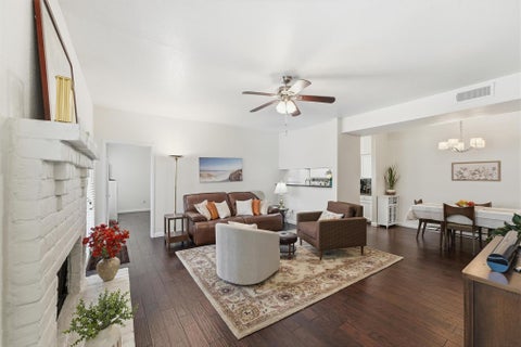 Photo of 2425 Augusta Drive #23, Houston, TX 77057 (MLS # 80540490)