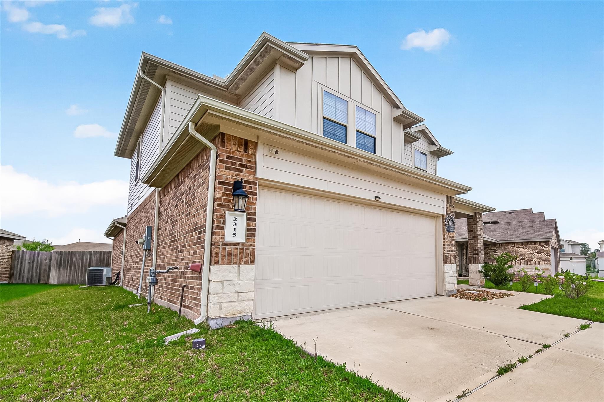 2315 Spruce Cliff Lane