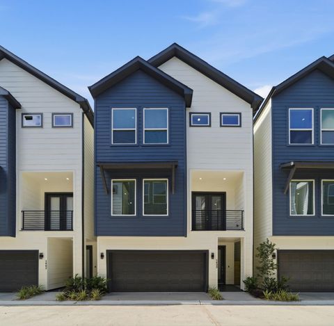 Photo of 1398 Cedar Post Lane, Houston, TX 77055 (MLS # 9587427)