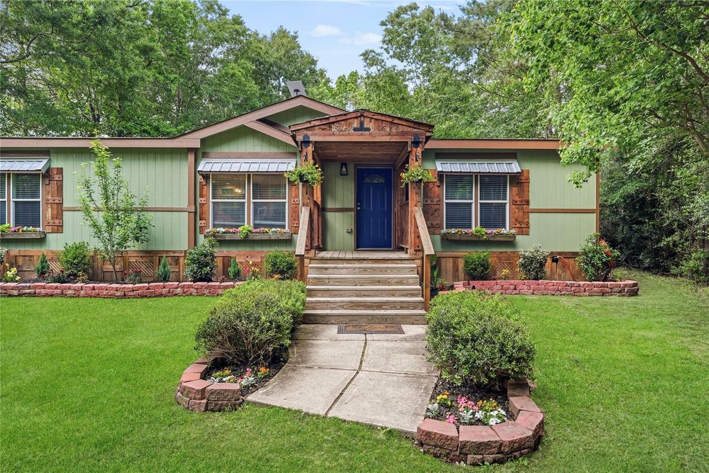 Photo of 1249 County Road 2309, Cleveland, TX 77327 (MLS # 20358612)