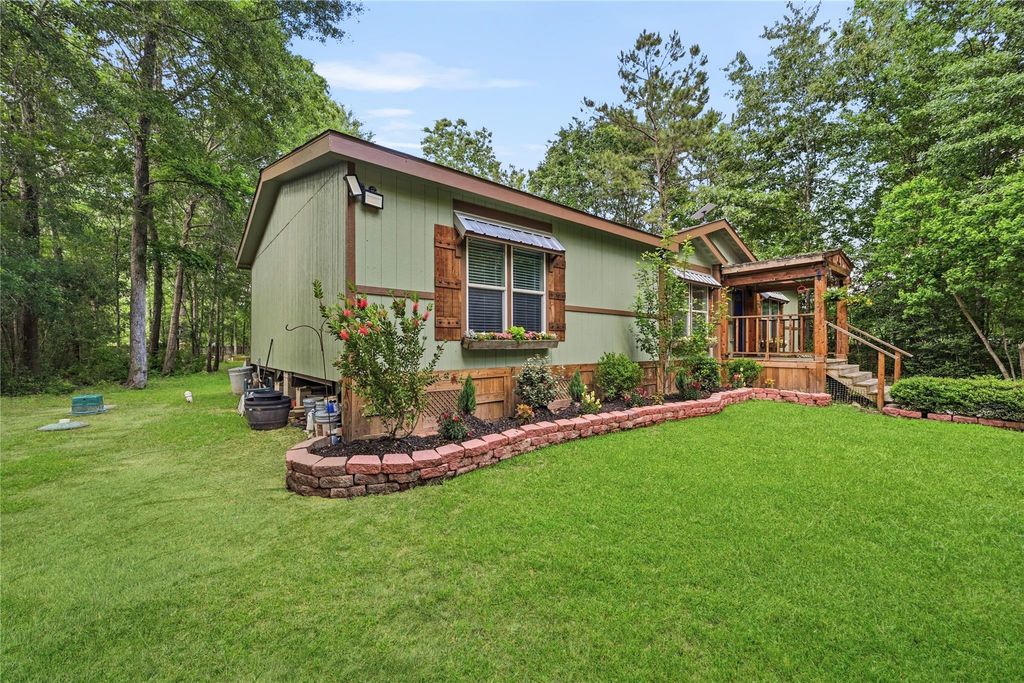 Photo of 1249 County Road 2309, Cleveland, TX 77327 (MLS # 20358612)