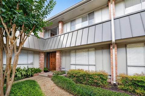 Photo of 6466 Bayou Glen Road #6466, Houston, TX 77057 (MLS # 82942456)