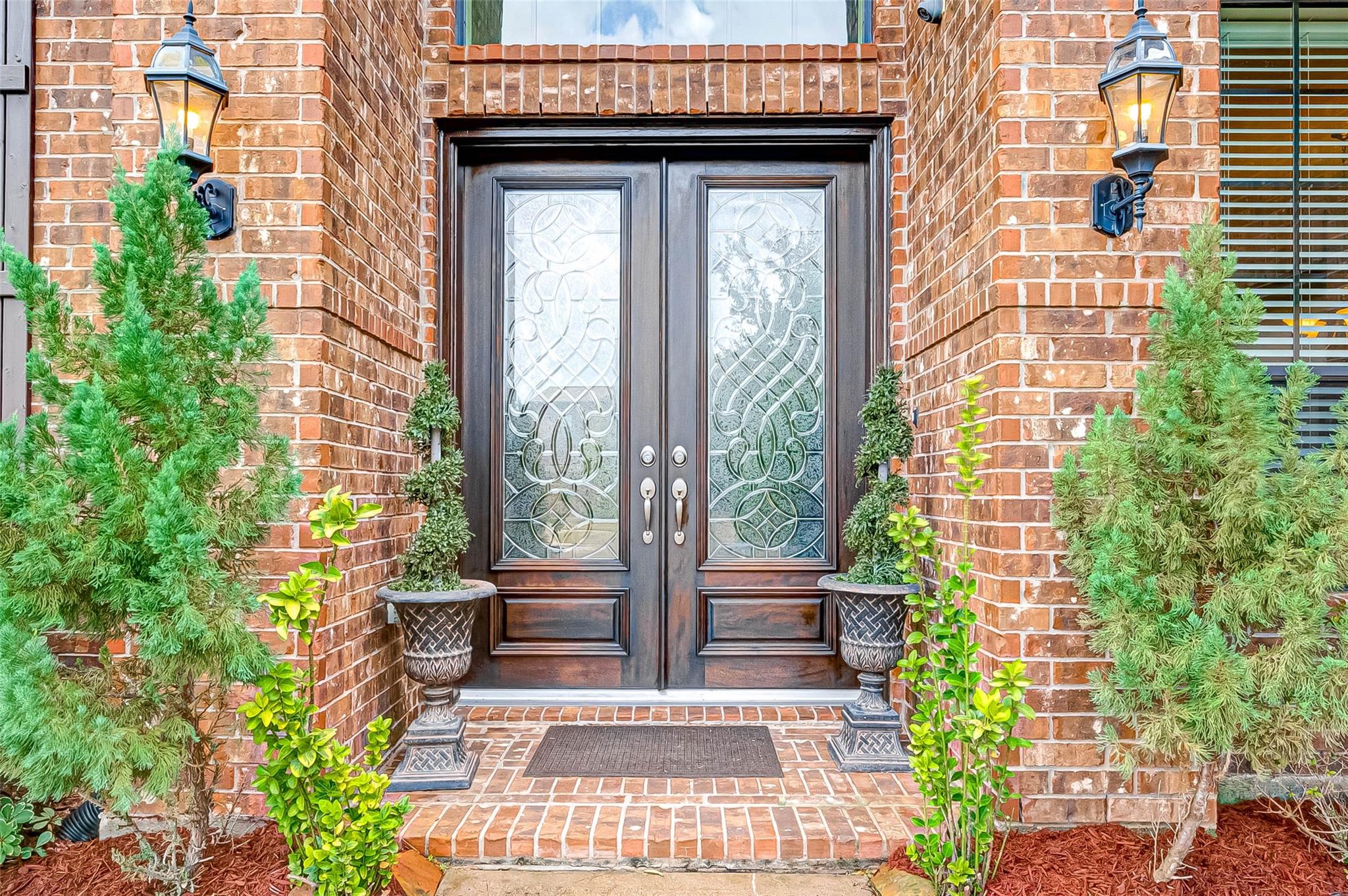 4311 Madera Creek Ln