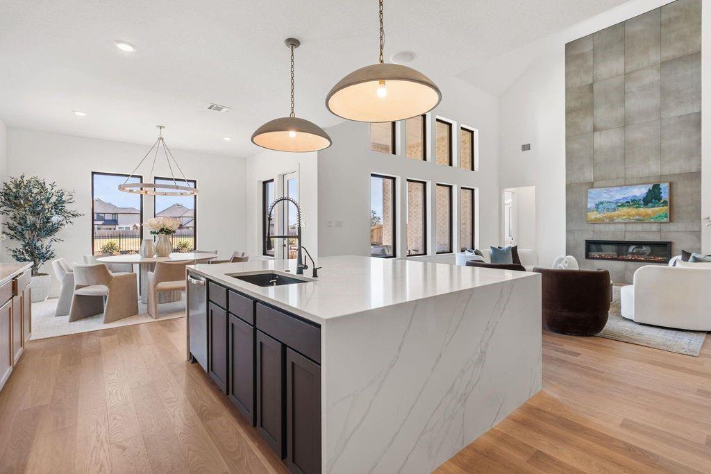 2401 Barton Creek Trail