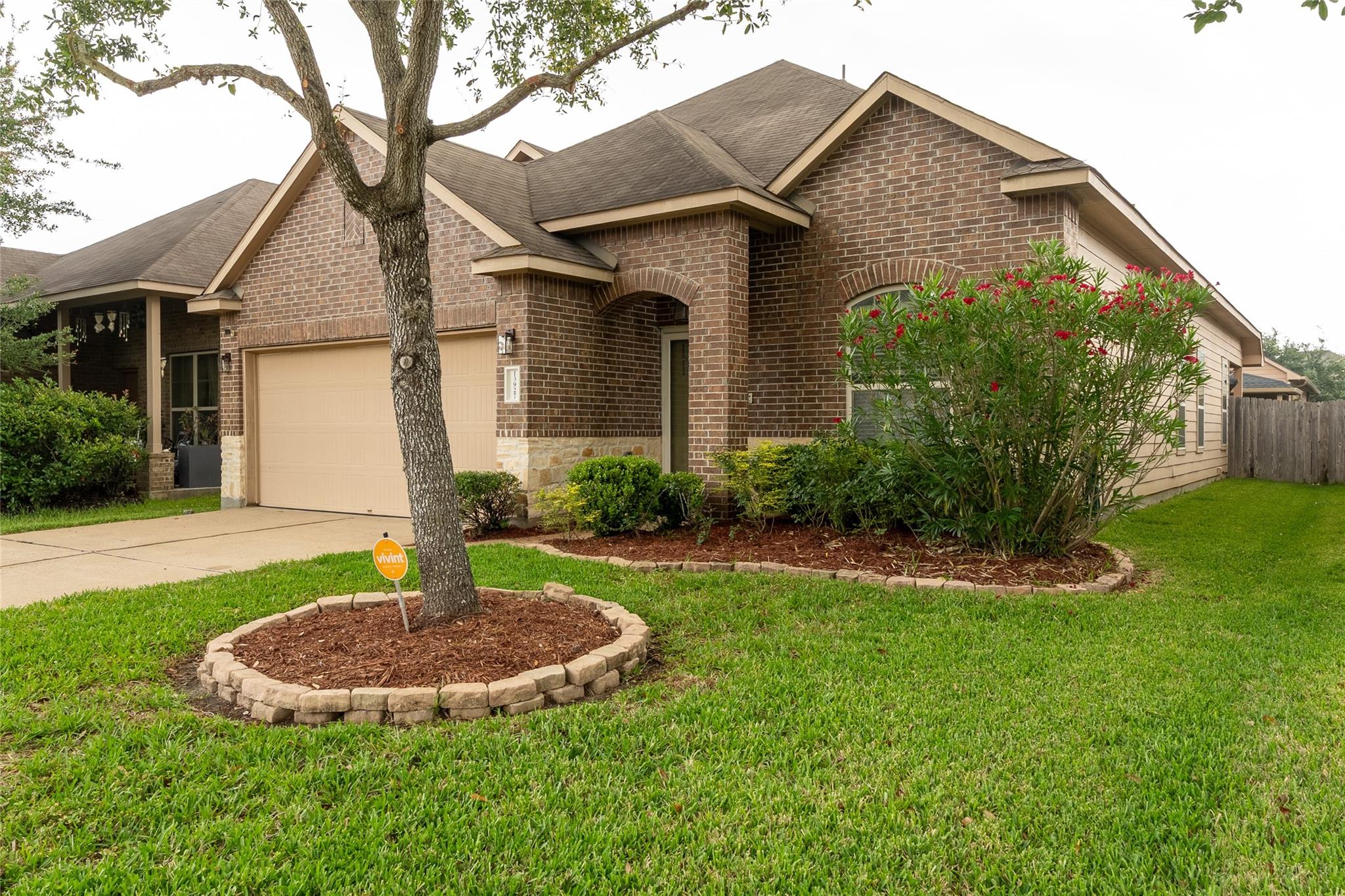 13927 Merganser Dr
