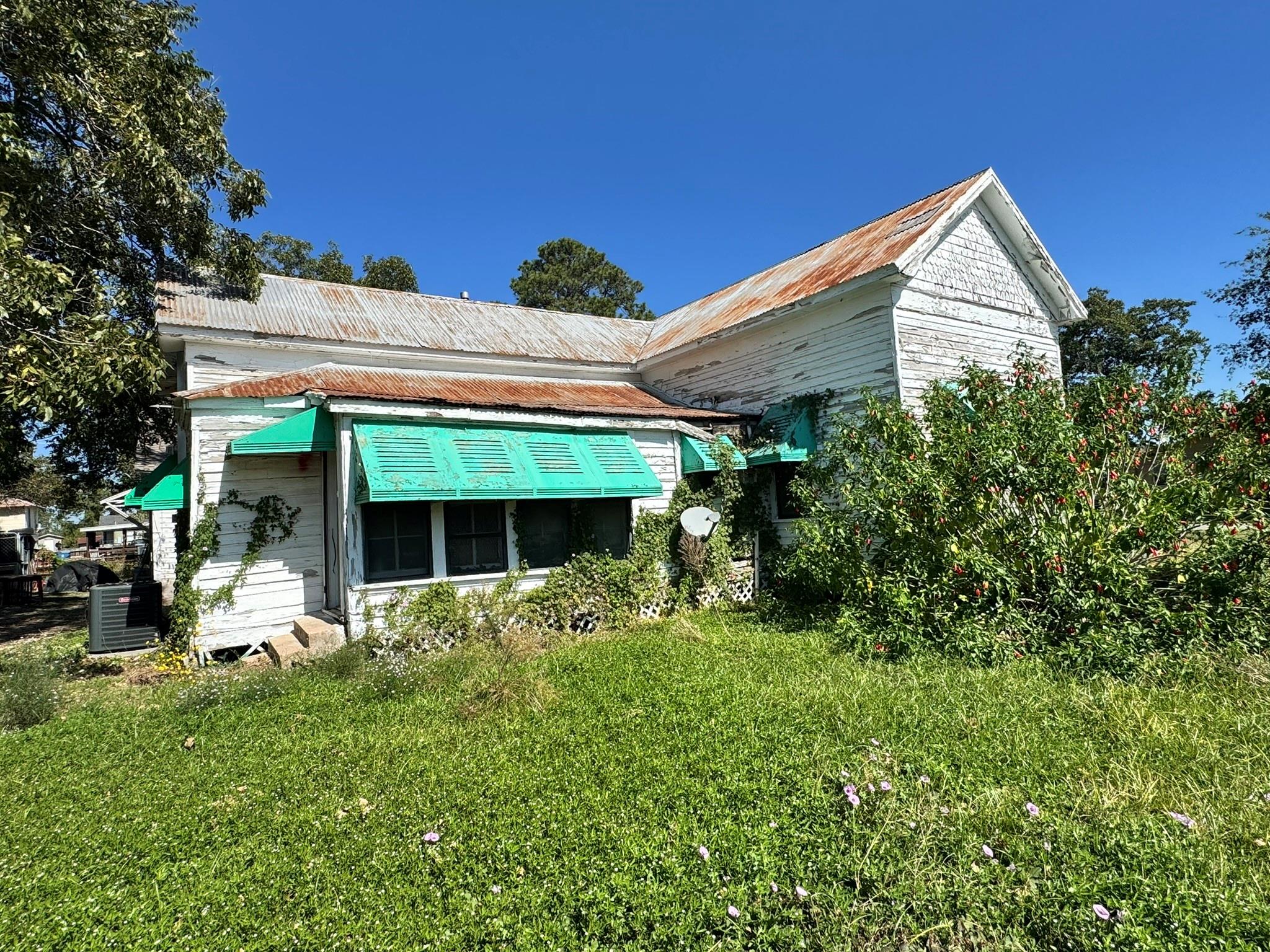 645 7th Street
