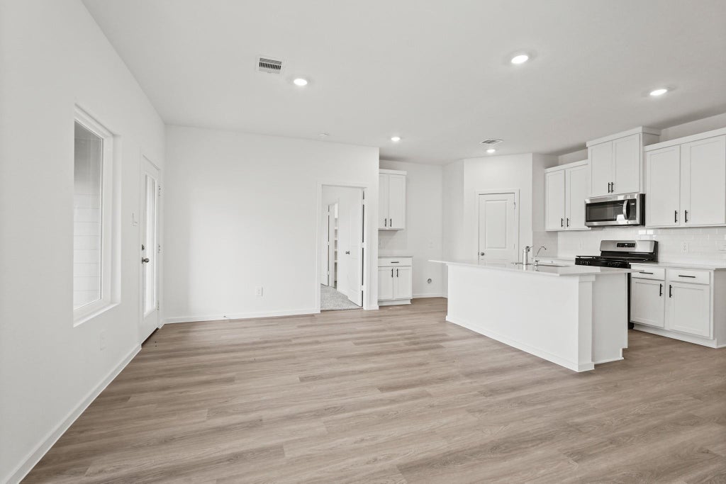 Photo of 525 Wax Myrtle Way, Hockley, TX 77447 (MLS # 53291630)