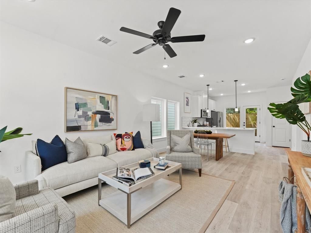 Photo of 1448 Dewalt Street, Houston, TX 77088 (MLS # 36911952)