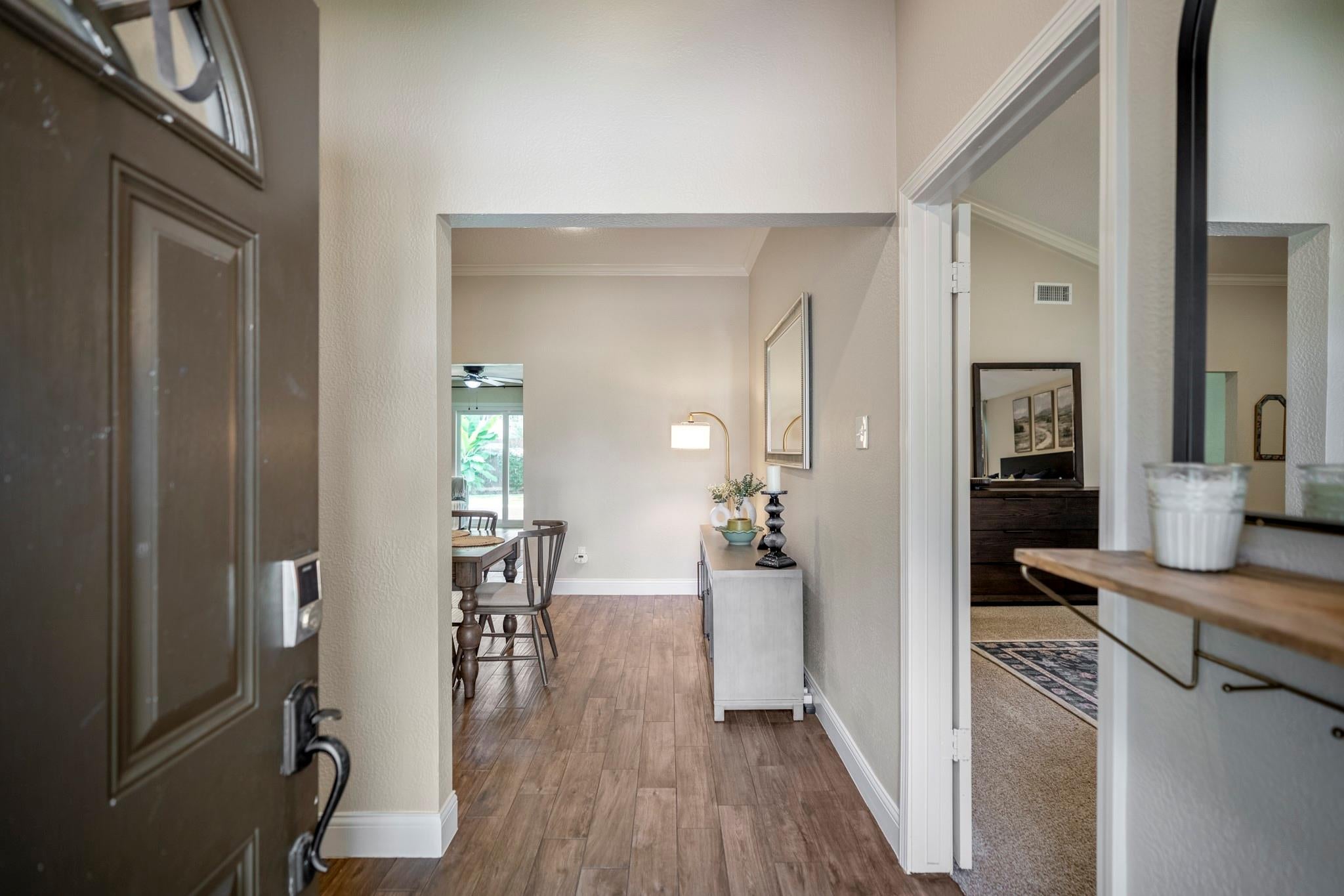 20311 Lake Sherwood Drive