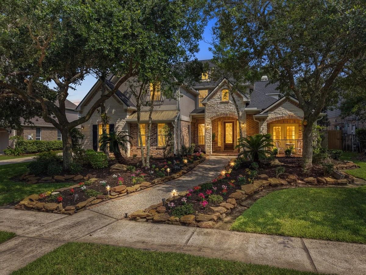 5214 Blue Cypress Lane