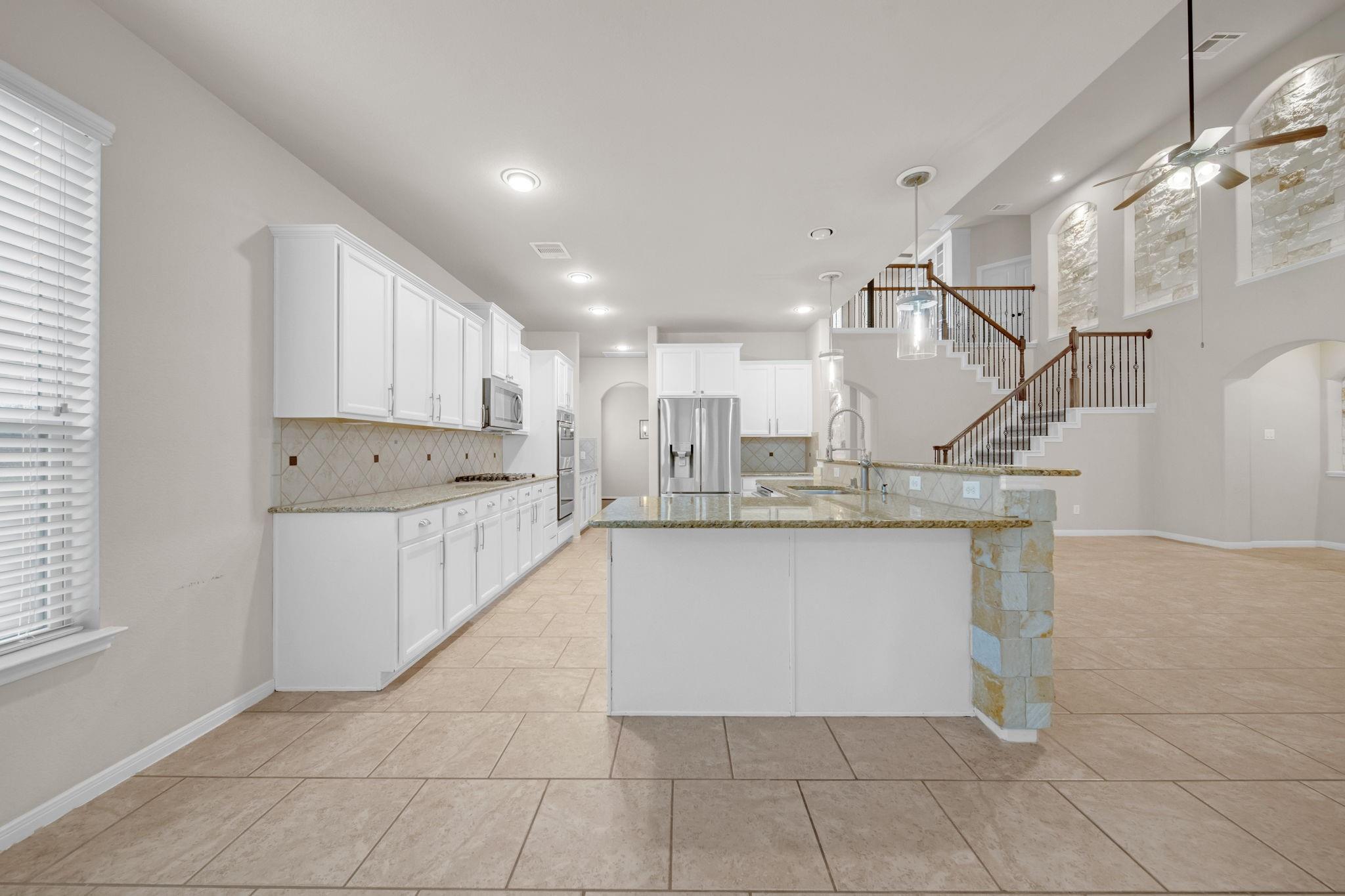 323 Kinderwood Trail