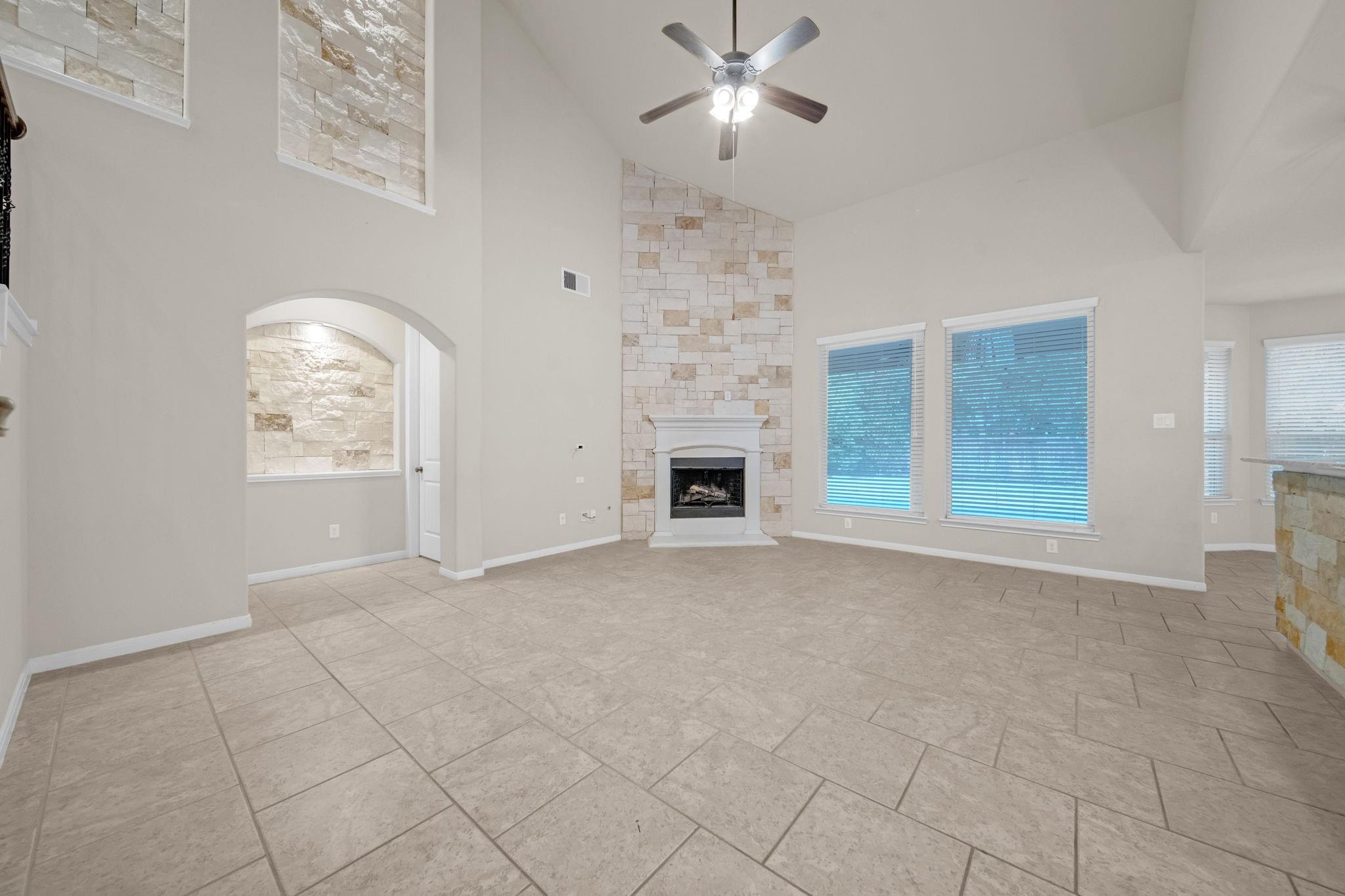 323 Kinderwood Trail