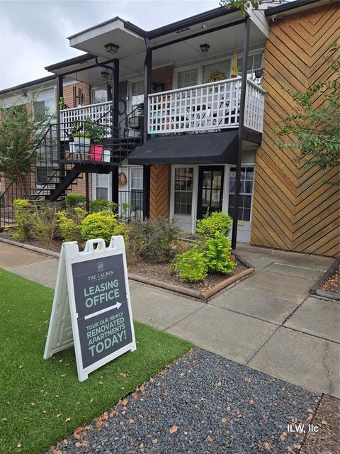 Photo of 815 Harvard Street #30, Houston, TX 77007 (MLS # 53311494)