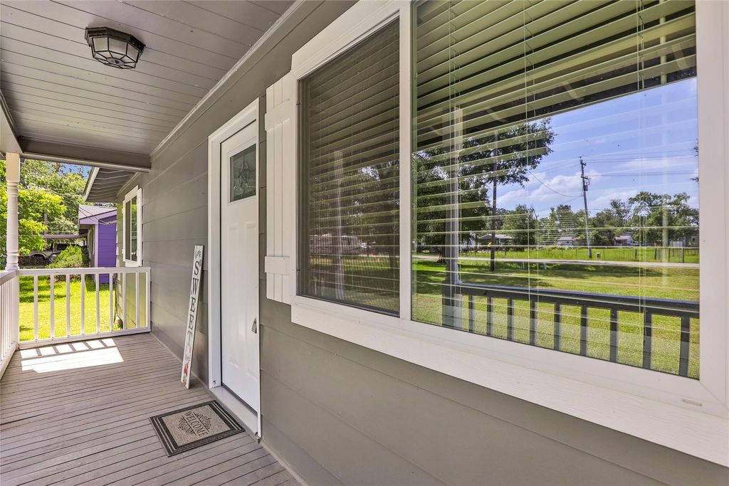 Photo of 803 County Road 6769, Dayton, TX 77535 (MLS # 22881186)