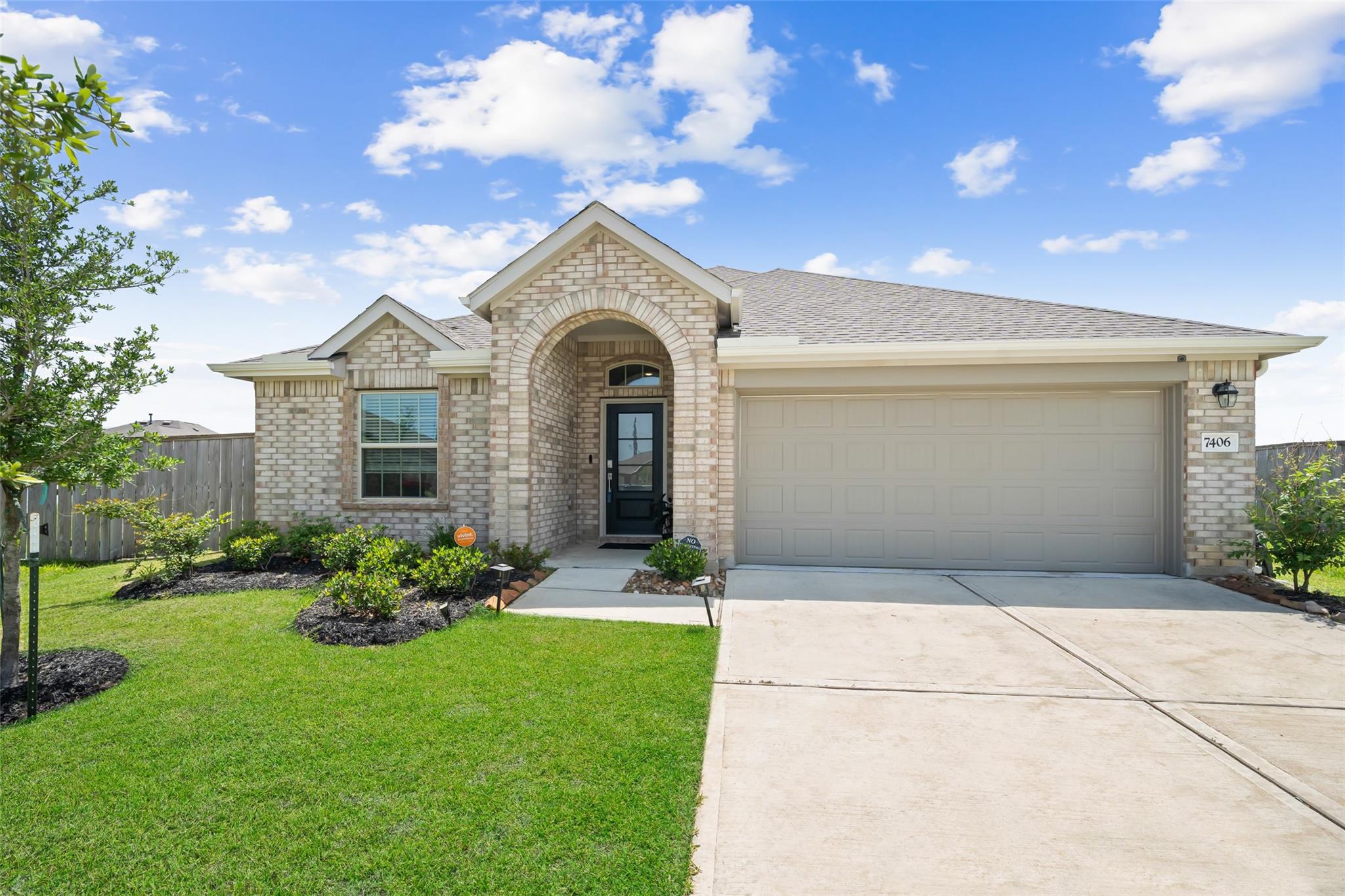 7406 Hillside Arbor Drive