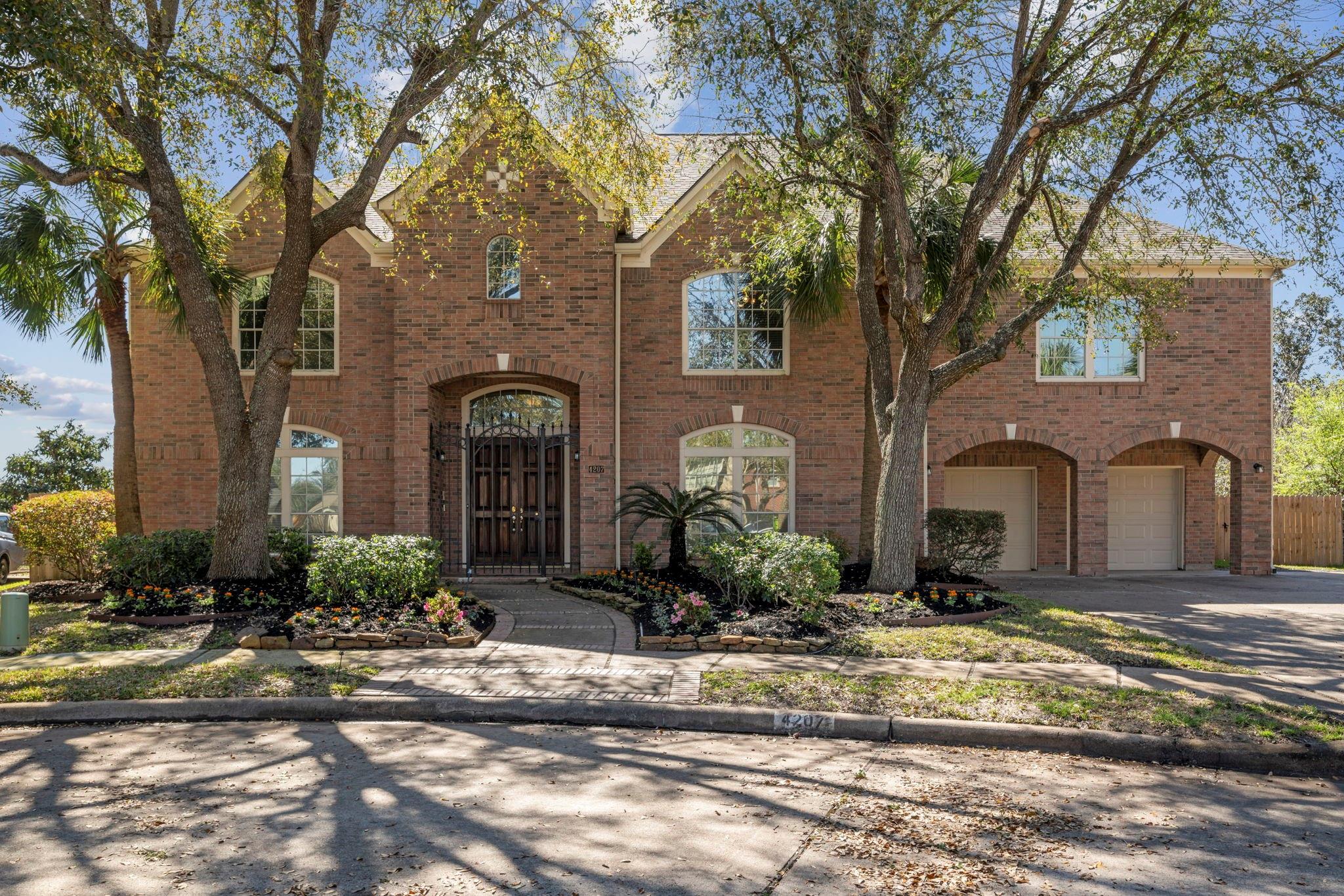 4207 Clearwater Court