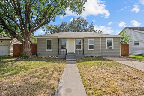 Photo of 2105 2nd Street, Galena Park, TX 77547 (MLS # 87309715)