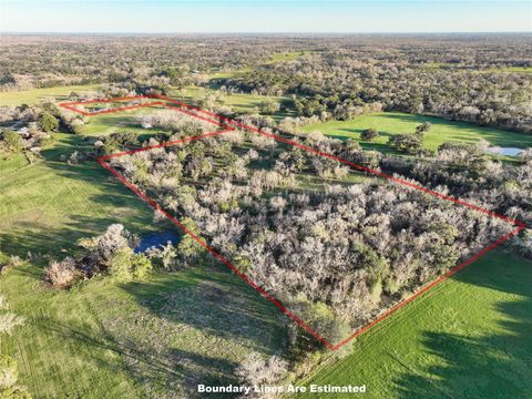 Photo of 4995 County Road 356, Brazoria, TX 77422 (MLS # 47530419)