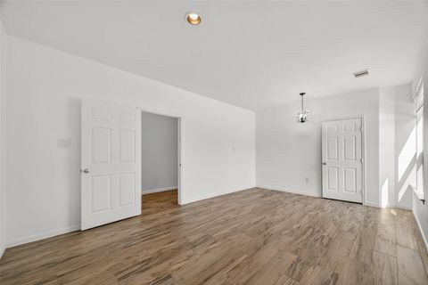 Tiny photo for 13019 Foxwood Creek Lane, Houston, TX 77044 (MLS # 97942577)