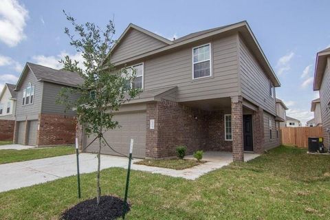 Photo of 18610 Rock Flats Drive, Katy, TX 77449 (MLS # 859468)