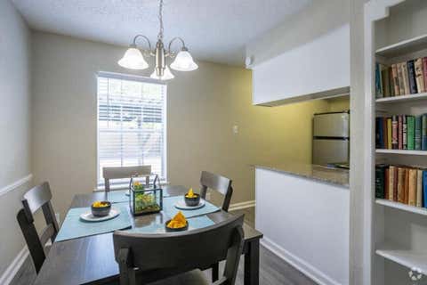 Apartment For Rent - 6505 Westheimer Road #235<br/> Houston, TX 77057