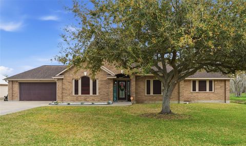 Photo of 615 Lilley Road, Alvin, TX 77511 (MLS # 43368341)