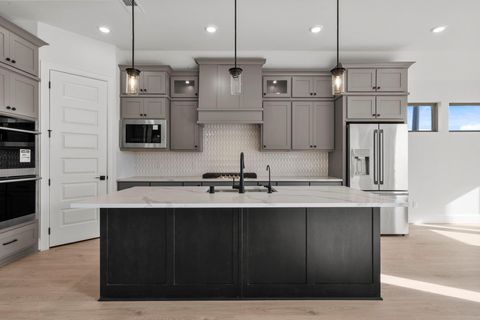 Tiny photo for 652 Cross Timbers Trace, Waller, TX 77484 (MLS # 62115450)