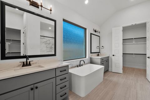 Tiny photo for 652 Cross Timbers Trace, Waller, TX 77484 (MLS # 62115450)