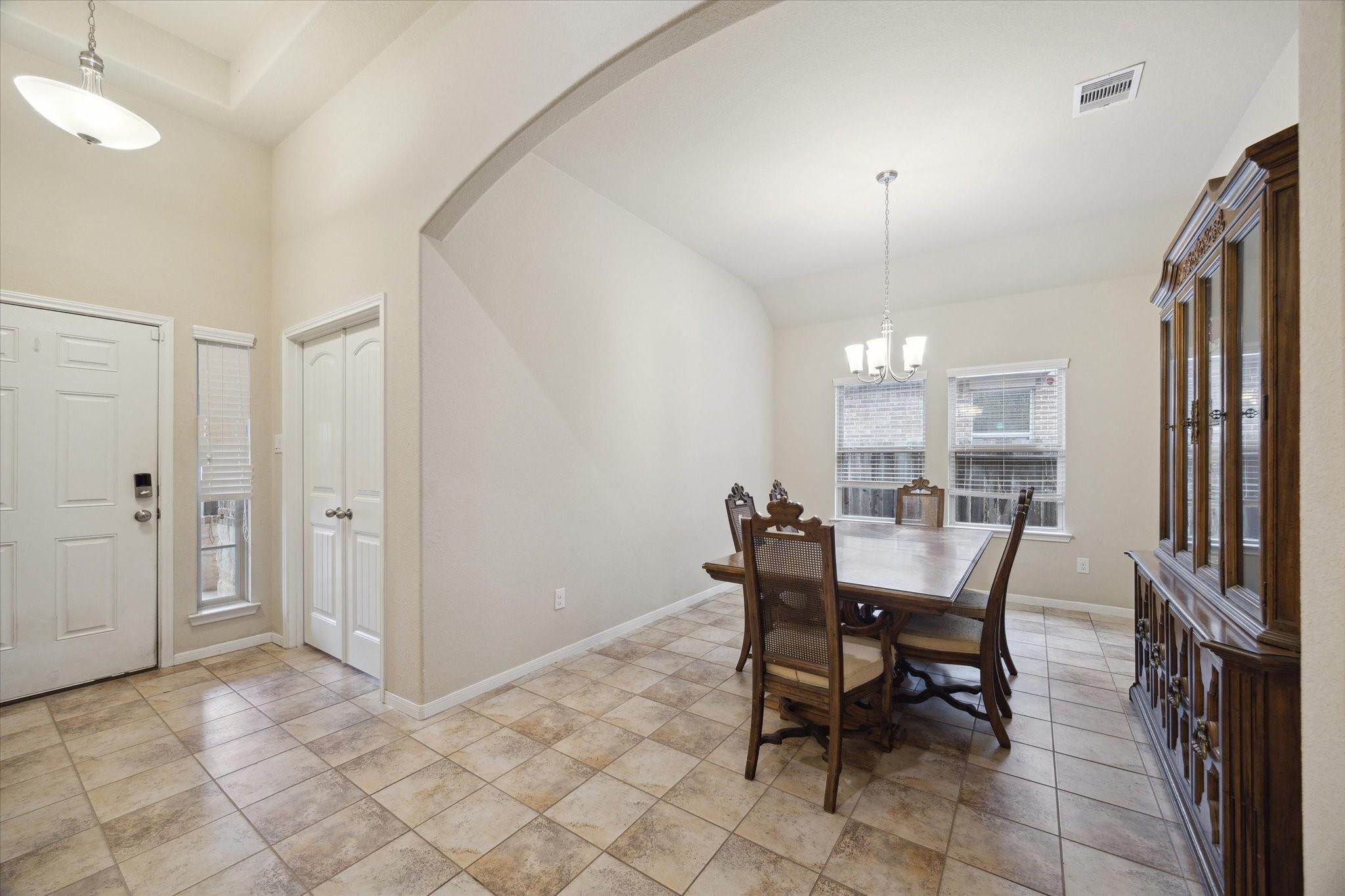 3707 Daintree Park Drive