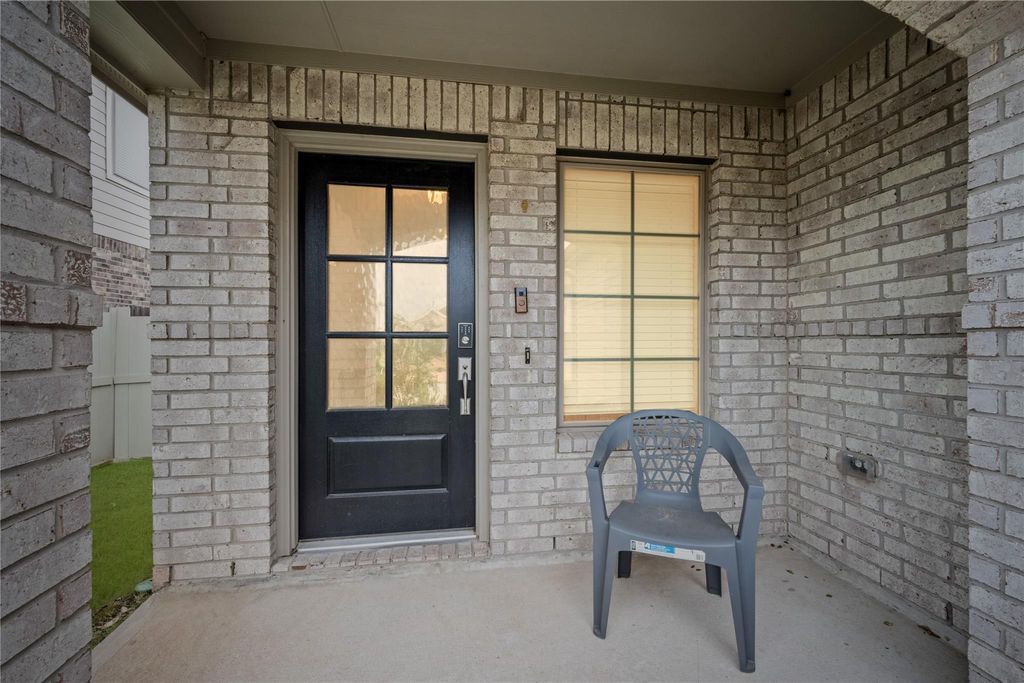 Photo of 10521 Preserve Way, Conroe, TX 77385 (MLS # 11687822)