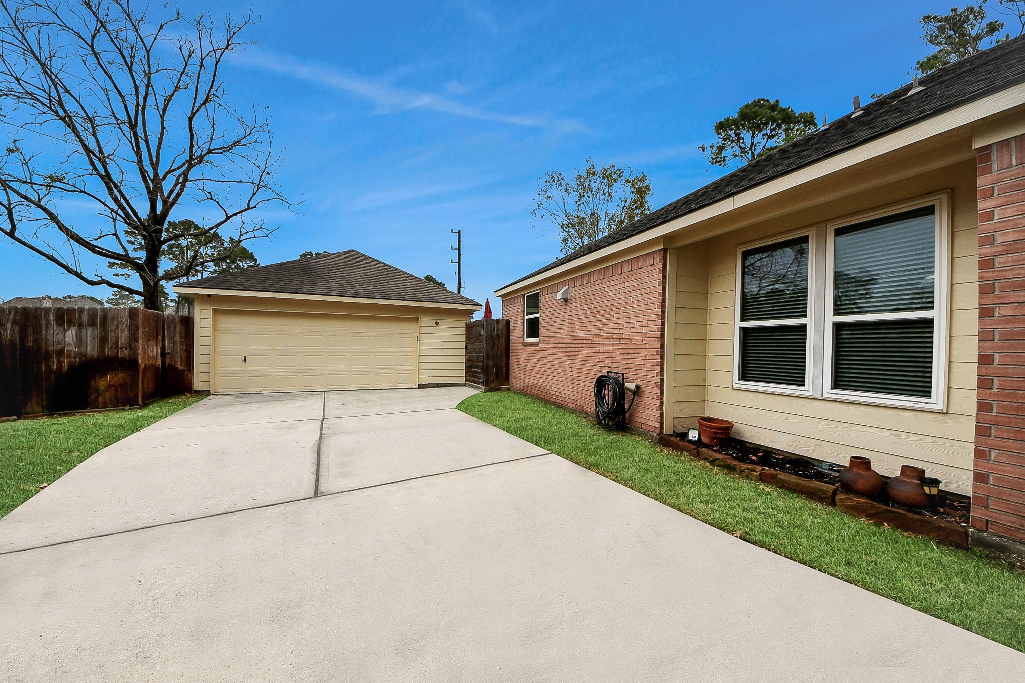 3010 Sycamore Tree Ct