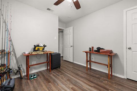 Tiny photo for 10915 Pecan Drive, La Porte, TX 77571 (MLS # 97195439)