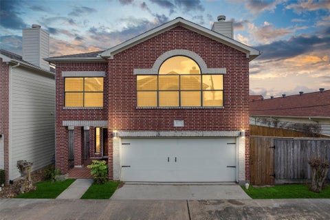 Photo of 9705 Linkmeadow Lane, Houston, TX 77025 (MLS # 44351741)