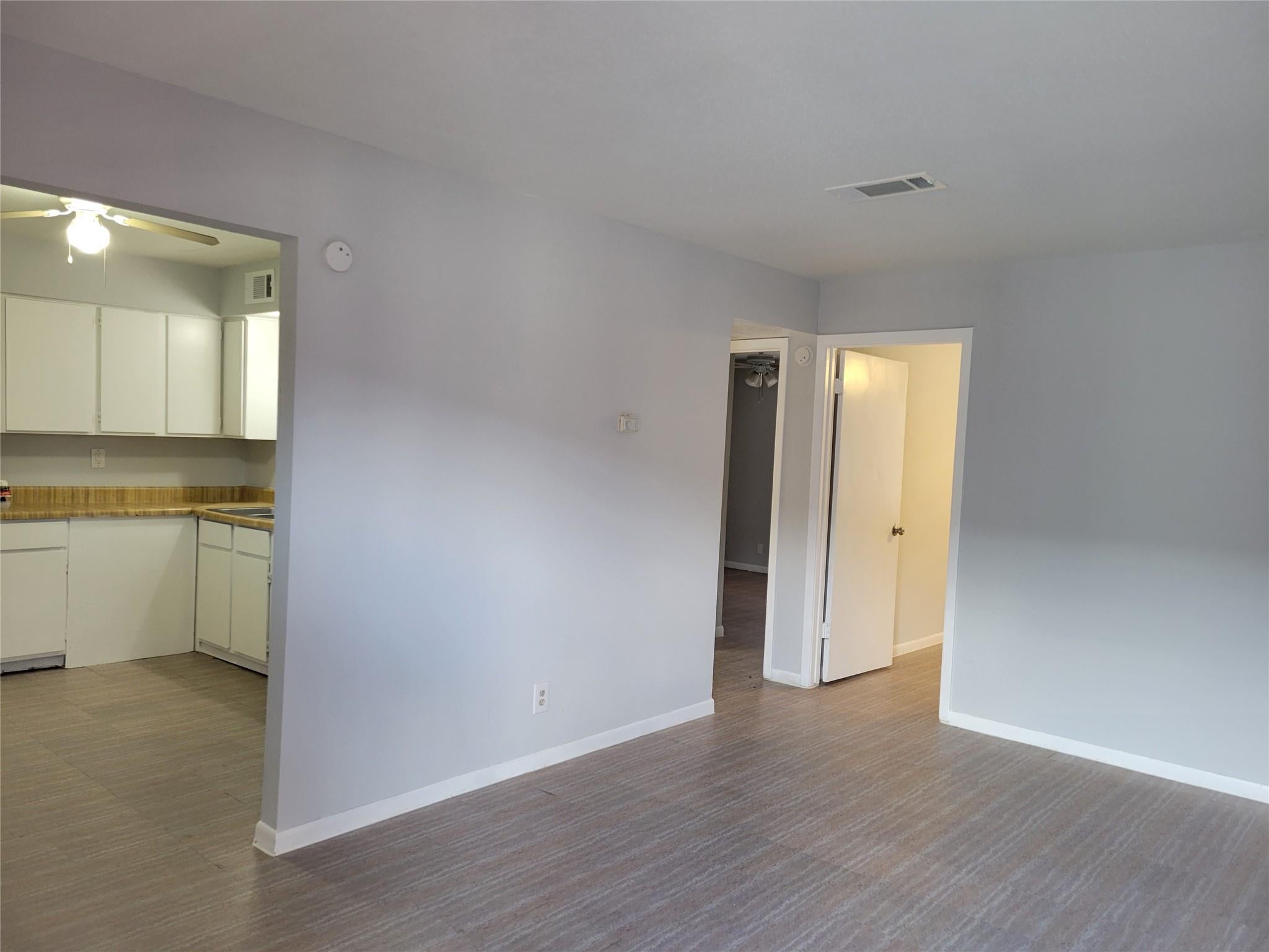 525 Laurel Street 6