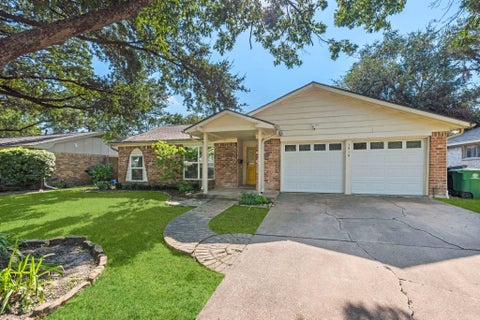 Photo of 3010 Westerland Drive, Houston, TX 77063 (MLS # 20645606)