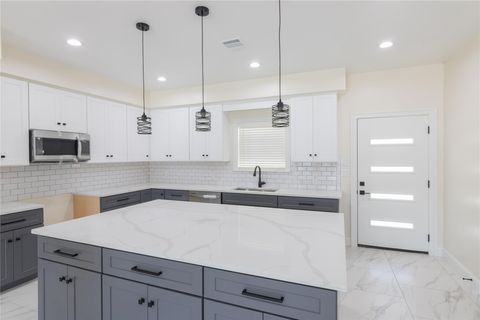 Photo of 7546 Delavan Drive, Houston, TX 77028 (MLS # 76720455) Photo of 7546 Delavan Drive, Houston, TX 77028 (MLS # 76720455)