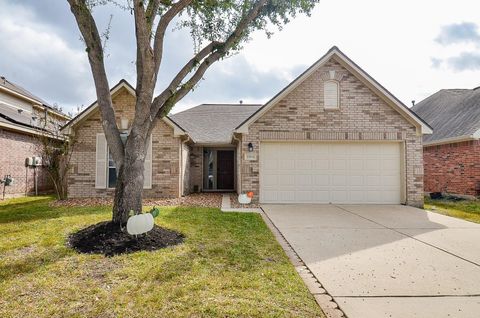 Photo of 21814 Leigh Creek Drive, Spring, TX 77388 (MLS # 40429069)