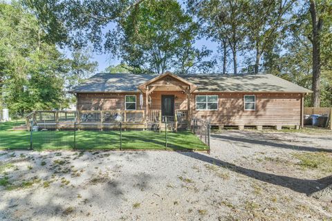 Photo of 24237 Creekwood Drive, Splendora, TX 77372 (MLS # 54790820)