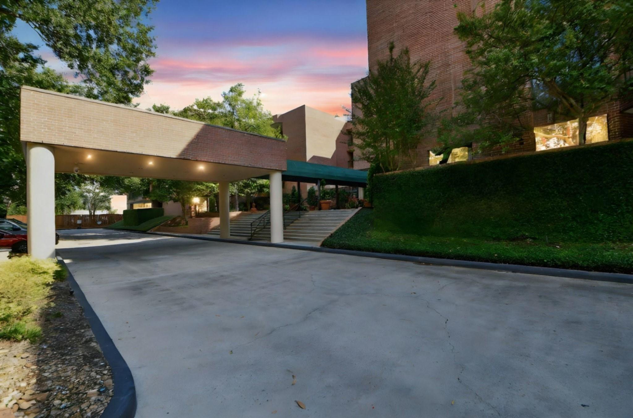 9333 Memorial Drive 306