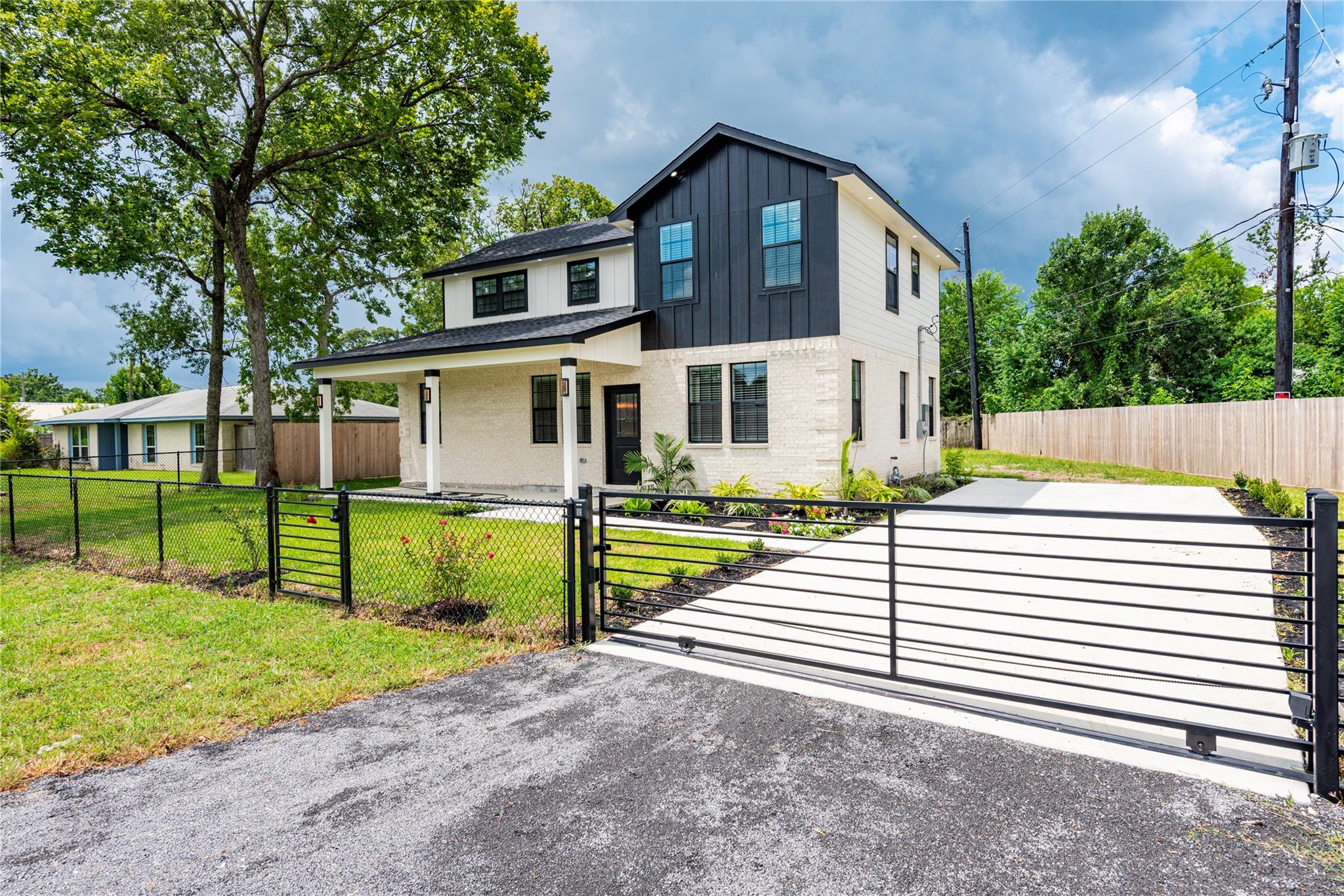8031 Round Rock Drive