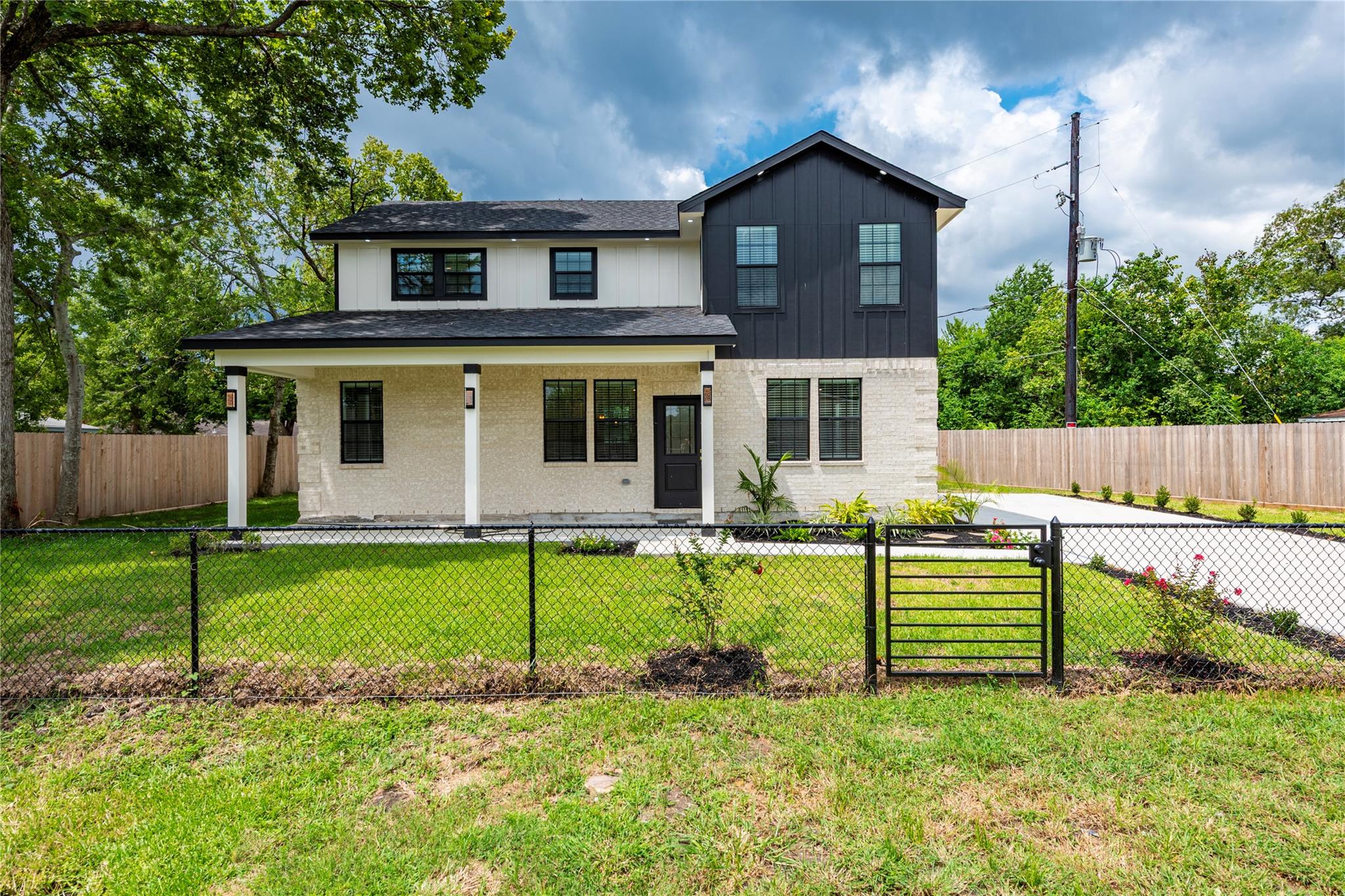 8031 Round Rock Drive